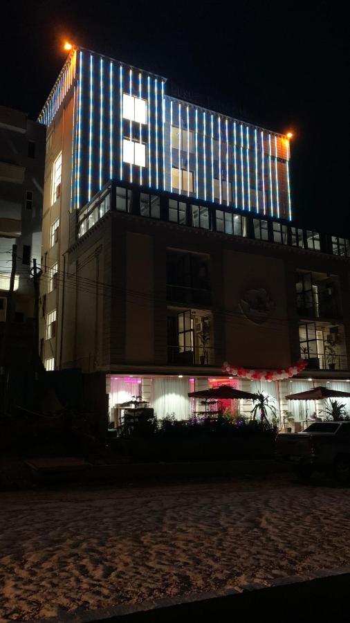 Roseau Hotel And Spa Gondar Bagian luar foto